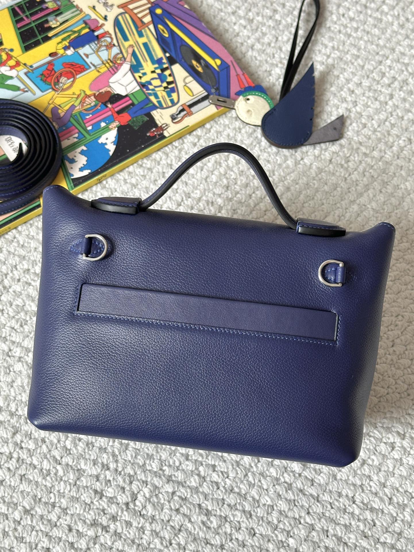 Hermes Kelly Mini 2424 21cm Handbag in Blue Nuit Black Clemence Leather 